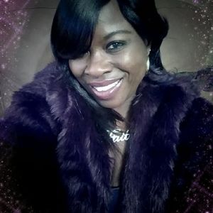 Meet your Posher, Pamela